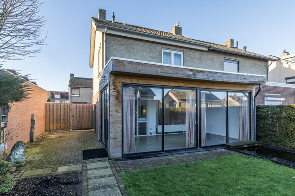 Foto - Te koop: Hoekwoning met 3 slaapkamers en een ruime tuin in Ubachsberg